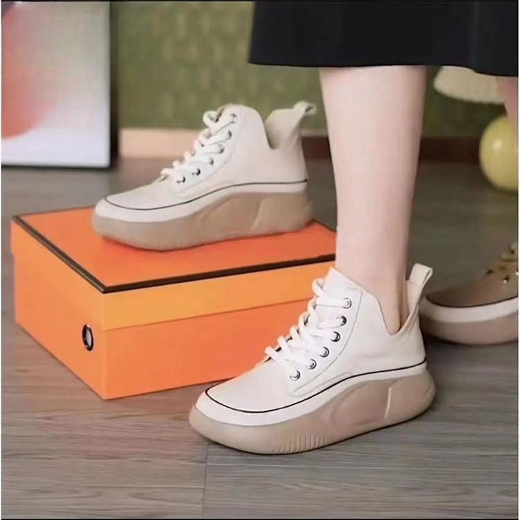 

Высокие белые кроссовки. Женская обувь. Женская весенне-осенняя новая повседневная женская обувь на платформе. 40 белый