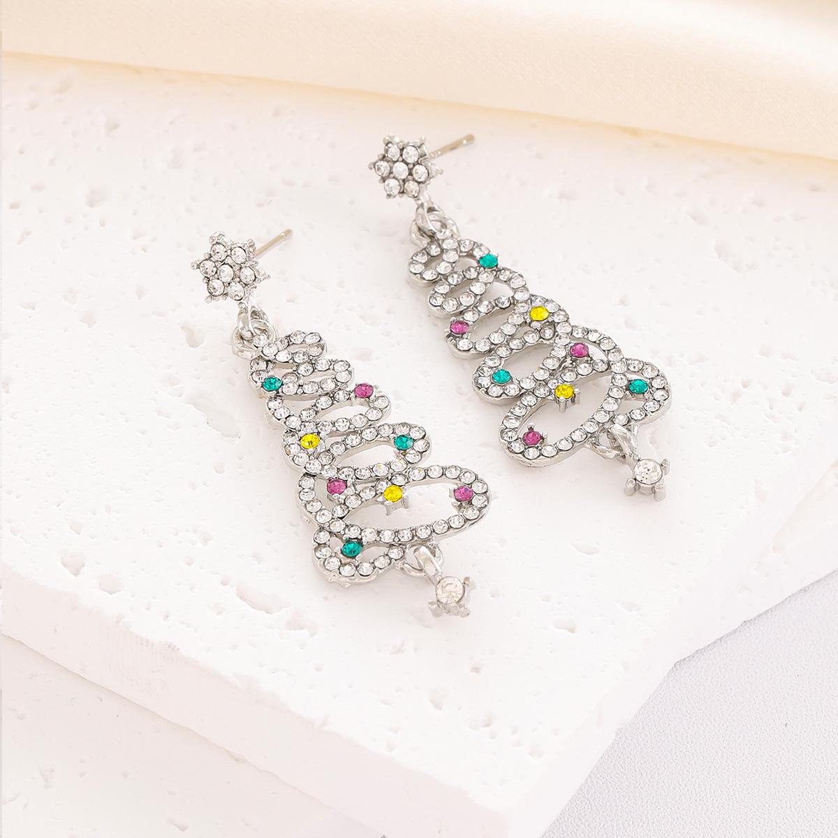 

Серьги в виде цветной рождественской елки в европейском и американском стиле: Женская легкая роскошная мода на все случаи жизни