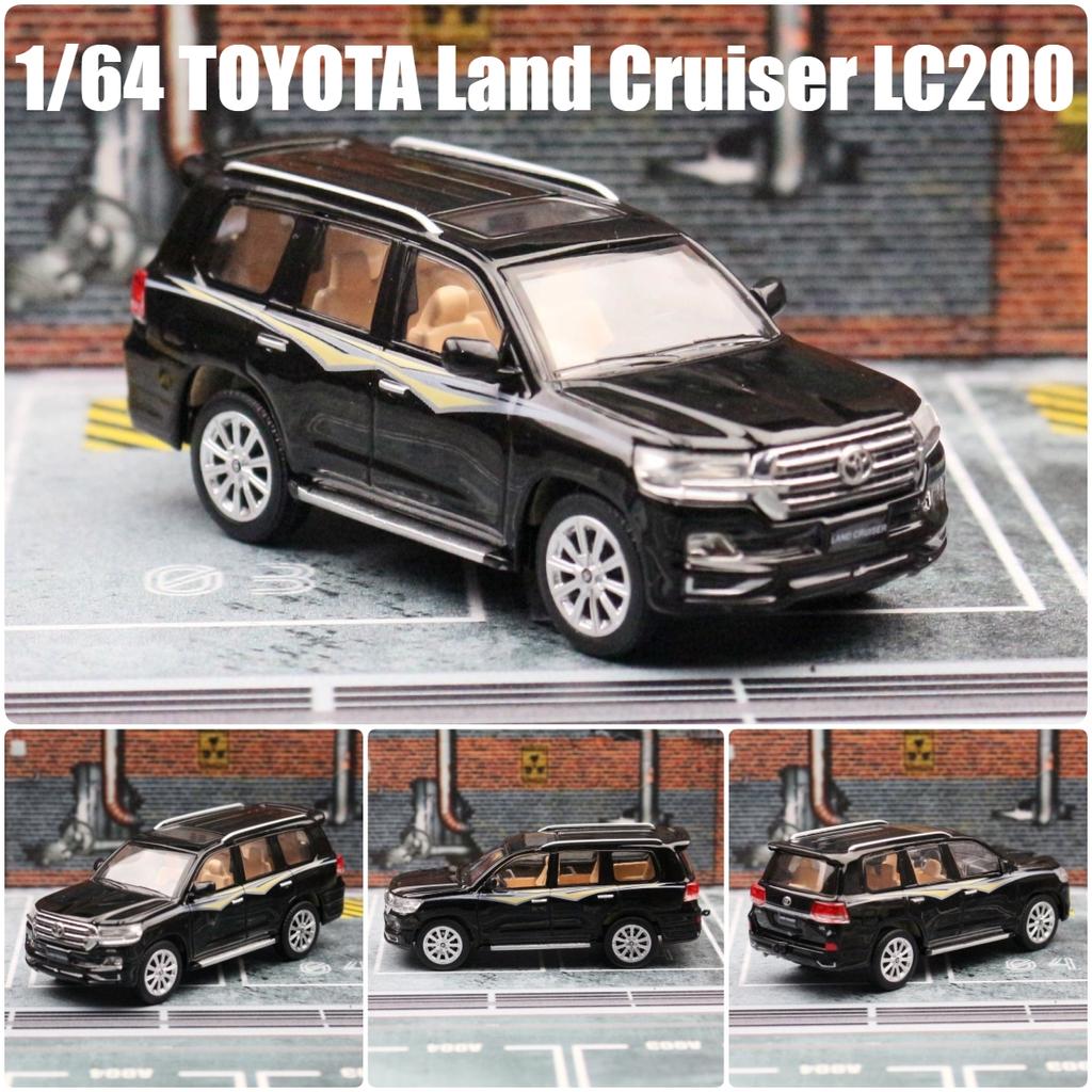 1/64 TOYOTA Land Cruiser LC200 Miniatyrmodell JKM 1/64 Premium SUV Leketøybil Kjøretøy Frie Hjul Støpt Legering Samling Gave
