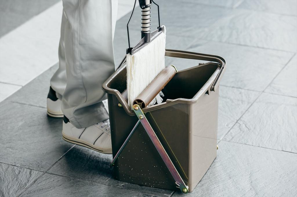 Yamazaki Sangyo Mop Squeezing Bucket Commercial Use Tough Squeezer DX 181599 2989.jp+