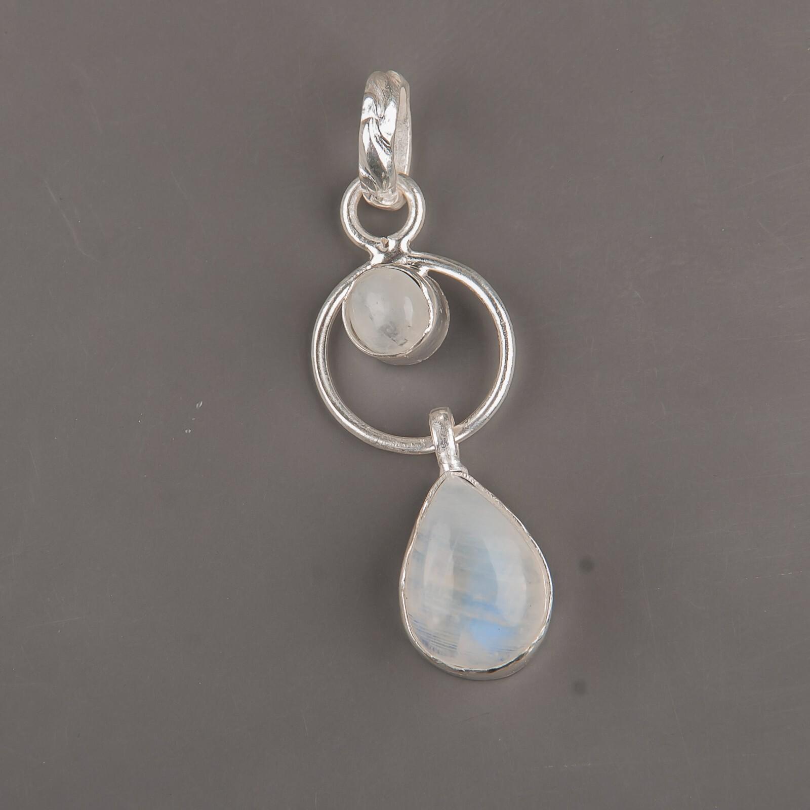 

Радужный Лунный Камень Драгоценный Камень 925 Стерлинговое Серебро Ювелирные Изделия Ручной Работы Подвеска 1,80 PP-10-23