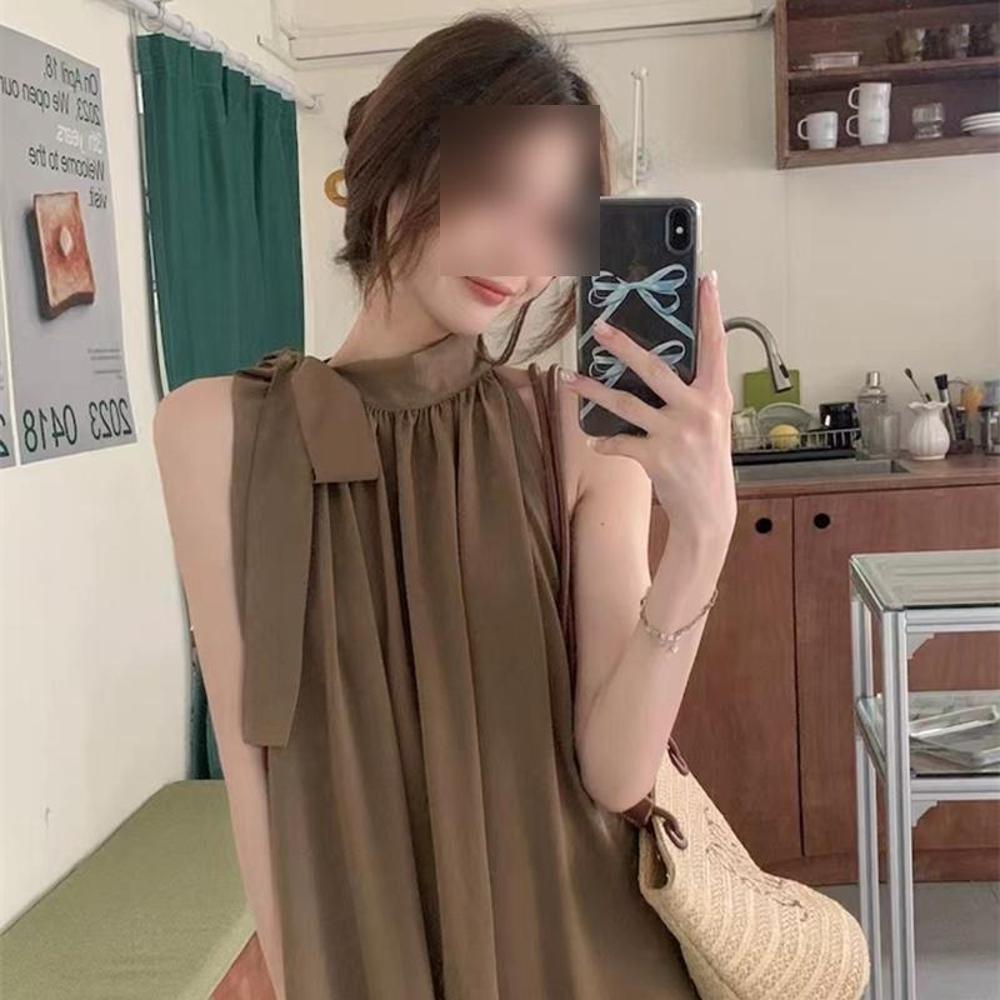 High-end temperament neck open shoulder strap dress women's summer elegant new sleeveless vest drape dress