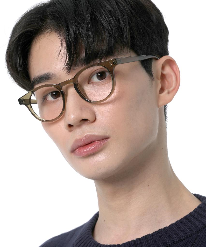 Eseubika Sbka Icon-C03 Blue Light Blocking Horn-Rimmed Glasses