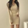 Spring/Summer Knitted V-Neck Midi Dress - Slim-Fit, Trendy Women's Fashion