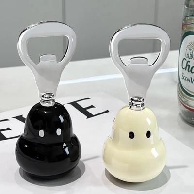 Creative Pear Shaped Beer Bottle Opener, Portable and Cute Bottle Opener Wine Opener Kitchen Gadgets