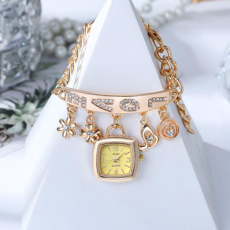 Fashion Women's Bracelet Watch Diamond Pendant for Girls' Watch Casual Versatile Decorative Quartz Watch for Women