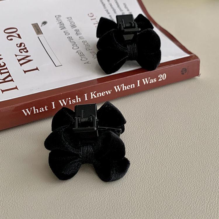 

Рождественский зажим для волос в стиле принцессы с буквой для женщин, идеально подходит для осенне-зимних передних прядей и для укладки непослушных волос.