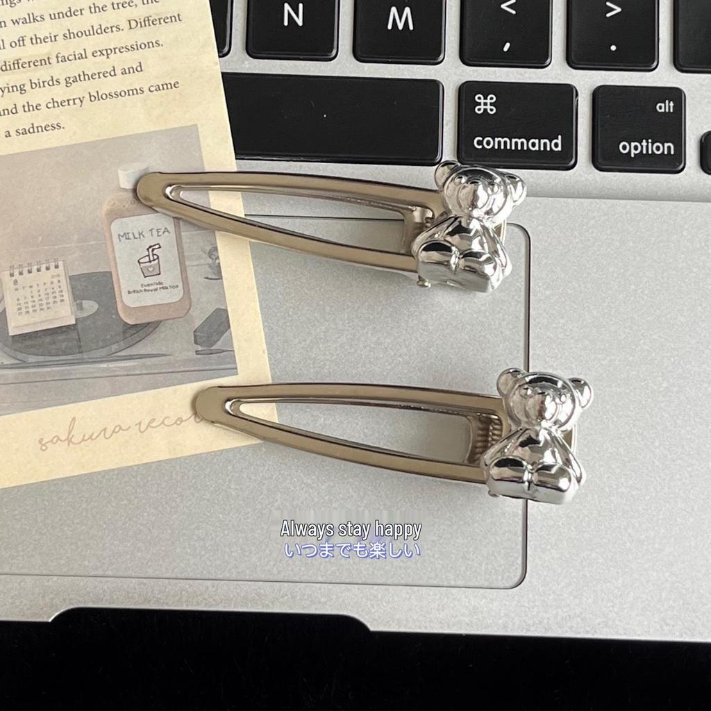 Imitation Metallic Silver Bear Duckbill Hair Clip - Cute, Girly, and Cool Alloy Hairpin for Students and Bangs.