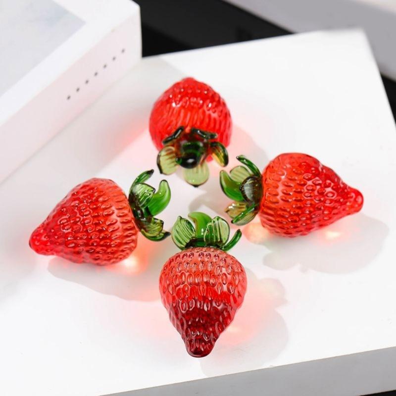 Crystal Strawberry Figurine Glass Fruit Miniature Statue Paperweight Ornament for Home Table Decors and Art Collectors