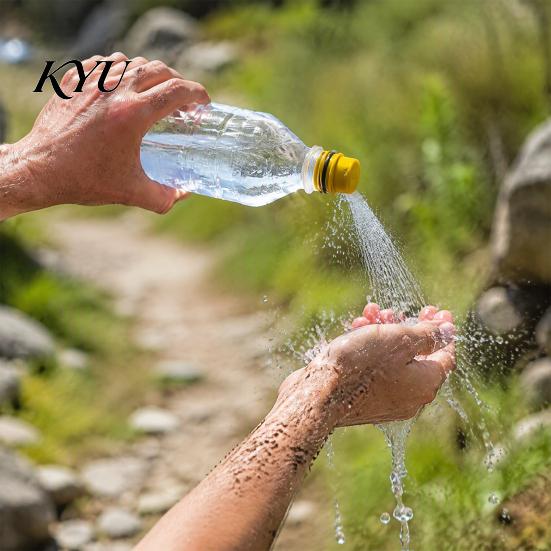 Camping Face Washer Portable Travel Bidet Sprayer, Bottle Adapter Lightweight Handheld Rinser, Compact Design Beach Sand Remover for Feet Fits
