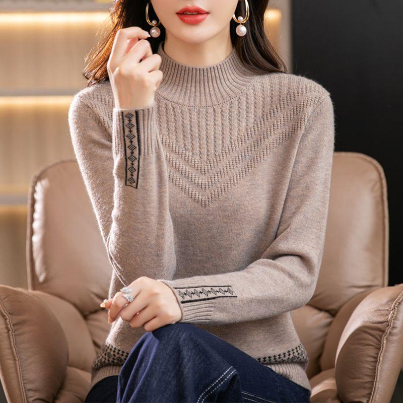 

Однотонный свитер с воротником-стойкой — стильный длинный рукав для шикарной зимней одежды — идеально подходит для осенне-зимнего гардероба женщин с пышными формами 3XL