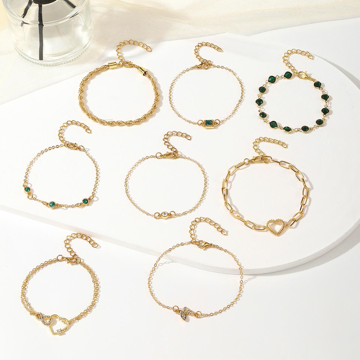 

Layered Jewelry for Daily Party Wear Rhinestone Accents 8pcs/set Bracelet Fashion Set Simple Style Elegant Ladies Heart Geometric Jewelry золотистий
