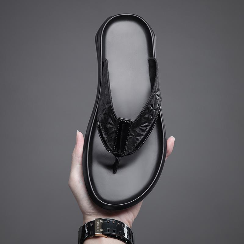Fashion New Classic Men Slippers Quick Dry Beach Shoes Summer Outdoor Sandals Simple Slides Outdoor Male Flip-flops Versatile Half Drag