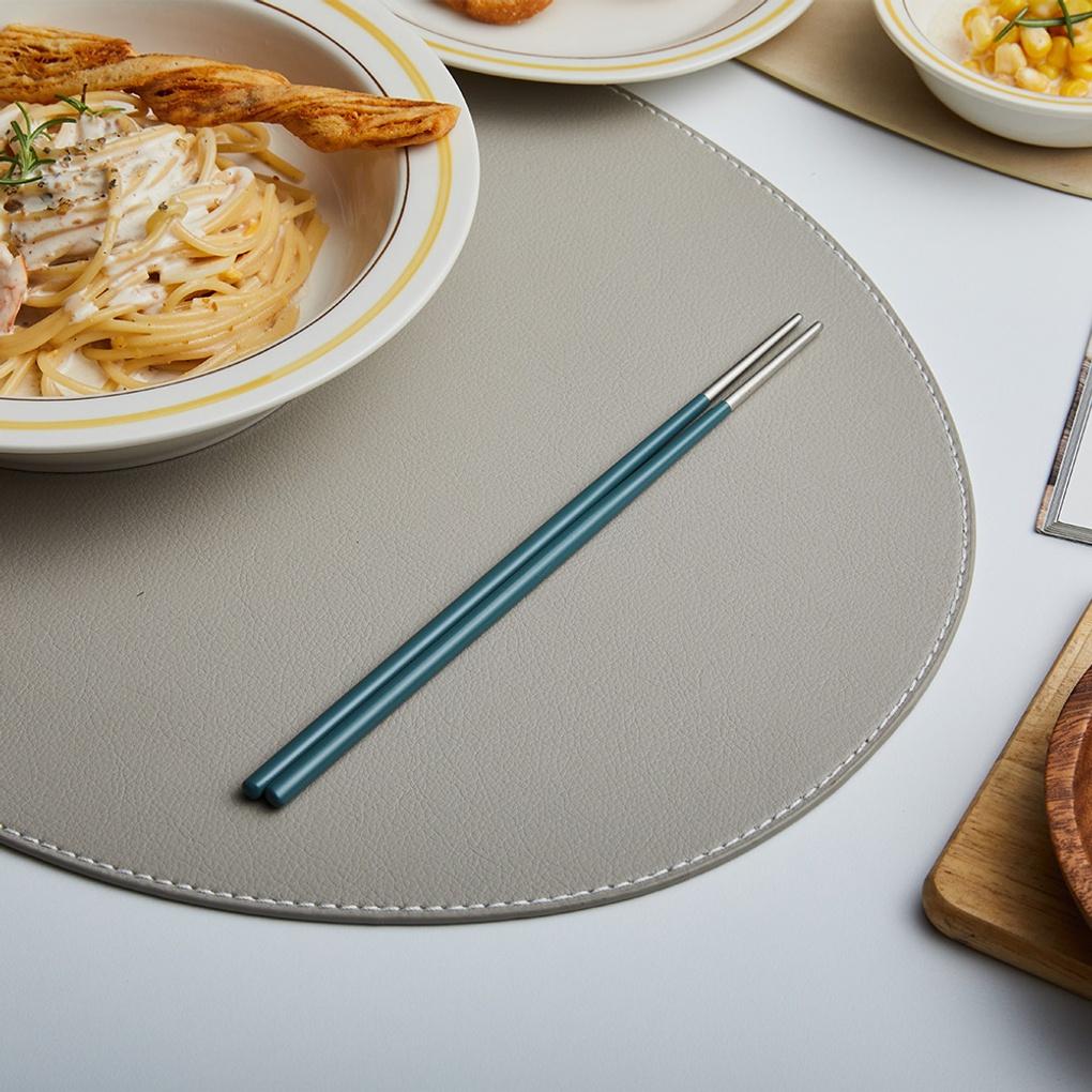 

Roy Chopsticks_Green_TO0622050