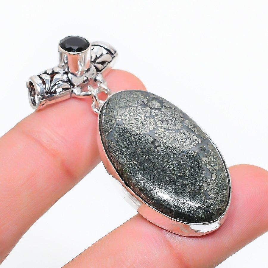 

Marcasite, Spinel Gemstone Handmade Jewelry Pendant 1.97 SR-5087