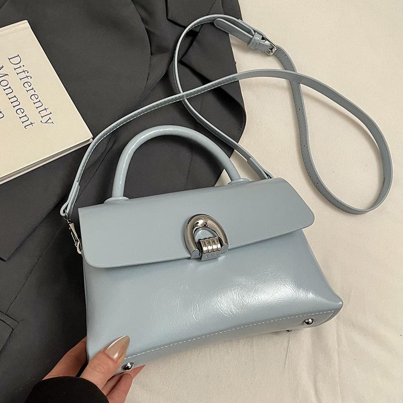 2025 new ins simple oil wax leather solid color portable small square bag femininity versatile commuter style messenger bag bag