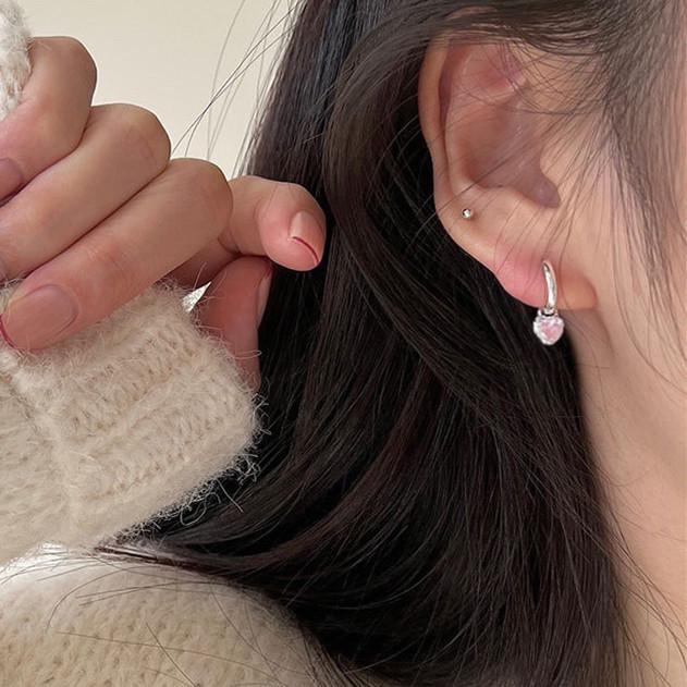 French Pink Diamond Heart Ear Cuffs - No Piercing Ins Niche Sweet Cool Earrings for Women