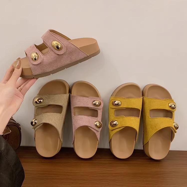 Cool slippers women's summer wear new retro muffin thick-bottomed one-word beach slippers