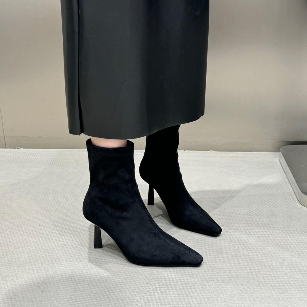 2025 Winter New Pointed Suede Stiletto Sexy Elastic Thin Boots Versatile Knight Martin Short Boots Women