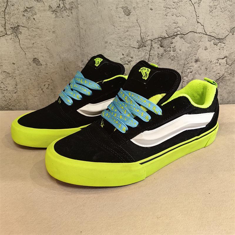 Nové Darth Vader Vintage Americké Sportovní Ležérní Boty Boardové Boty Celé Semišové Černé Baculaté Chlebové Boty