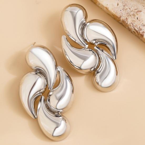 1 Pair Women Stud Earrings Water Drop Geometric Exaggerated Smooth Alloy Lightweight Daily Commute Ear Studs Lady Ear Jewelry