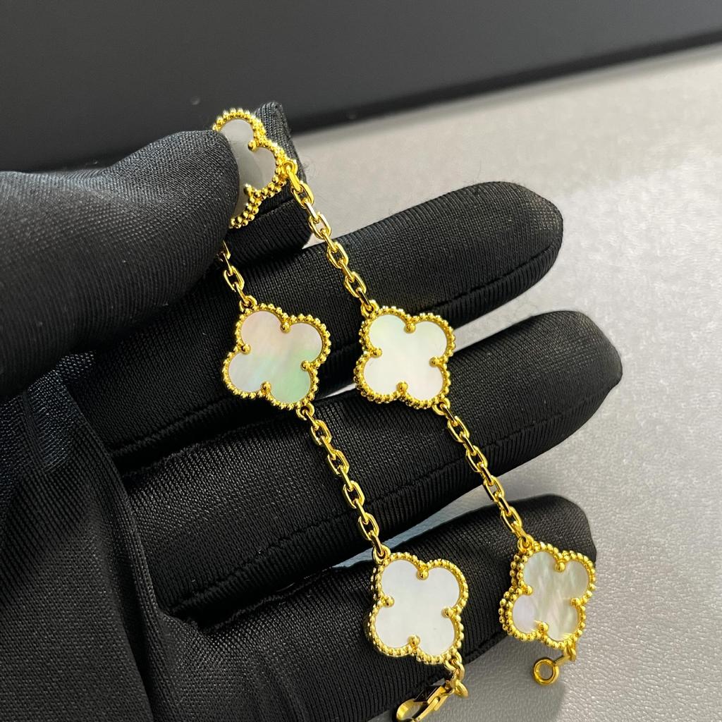 Gold Four-Leaf Clover & Five-Flower Pendant Necklace, 18K Plated, Elegant Gift for Her