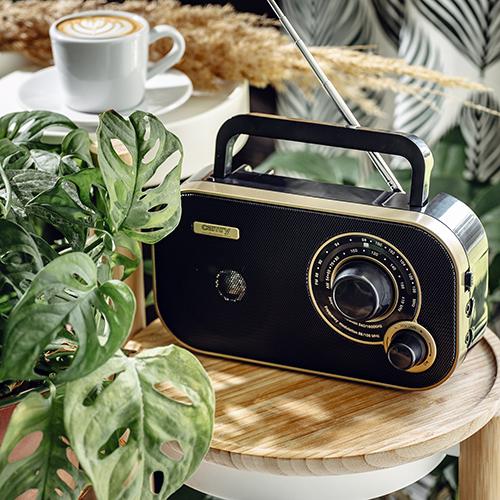 Przenośne Radio Fm Am Z Teleskopową Anteną Zasilaniem Bateryjnym I Gniazdem Słuchawkowym