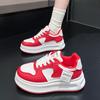 Frühling kleine weiße Schuhe neu ist weibliche Studenten dicksohlige erhöhende Sportschuhe lässige Street-Shootings
