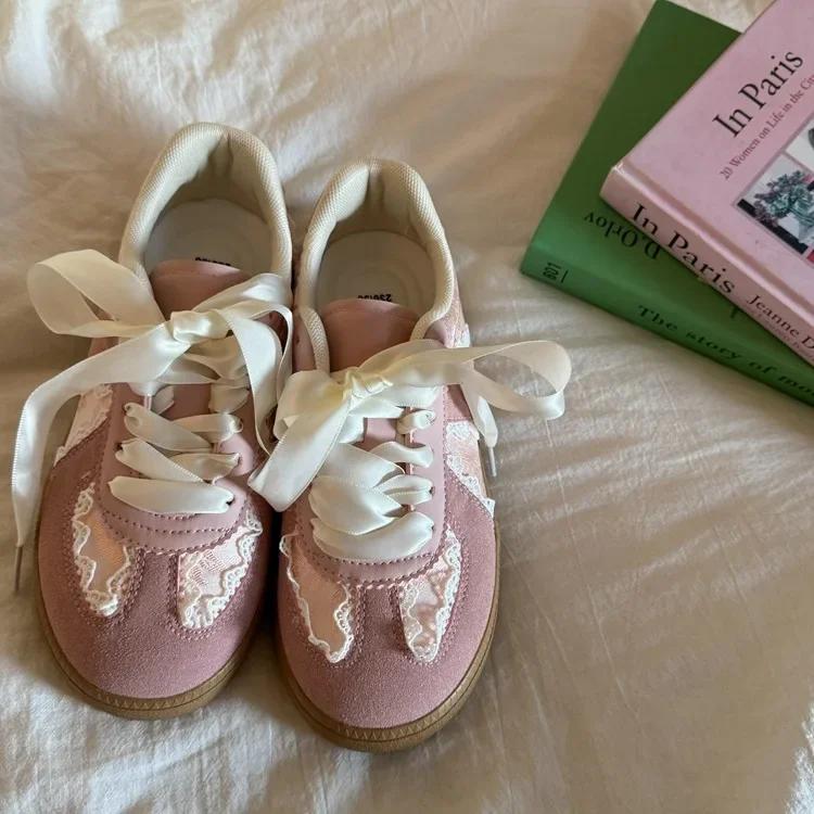 Fashion Retro Versatile Women Shoe Fashion Temperament Womens Casual Shoes Comfort Light Womens Flat Shoes Anti Slip Simple Single Shoes