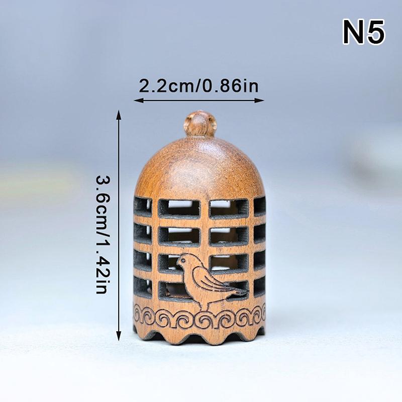 Holz Ausgehöhlt Geschnitzt Aromatherapie Flasche Mini Vase Pagode Auto Hängedekoration Duft Diffusor Flasche Versiegeltes Glas Anhänger