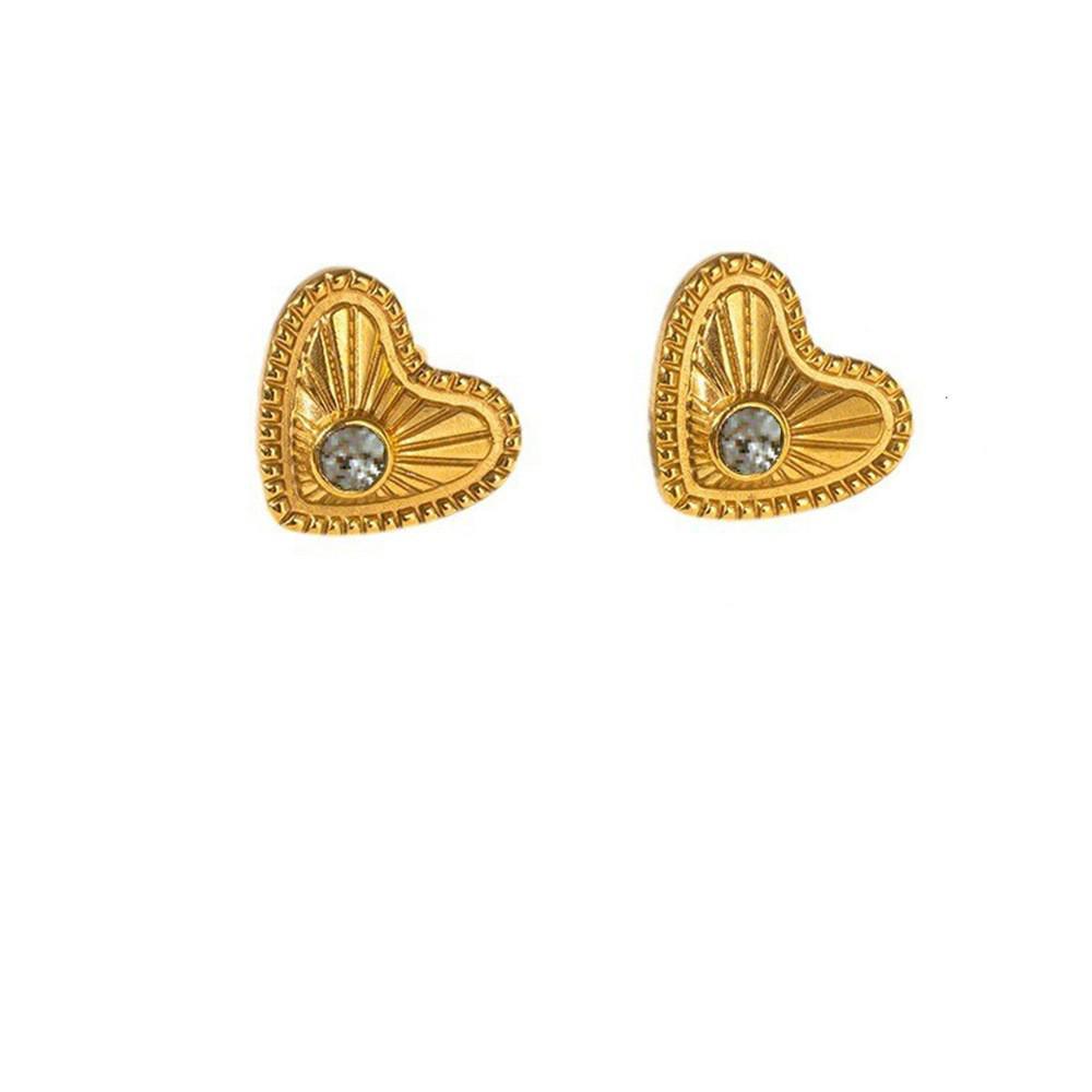 Exquisite French Zircon Heart Stud Earrings: Cold Style Titanium Steel Fashion Jewelry