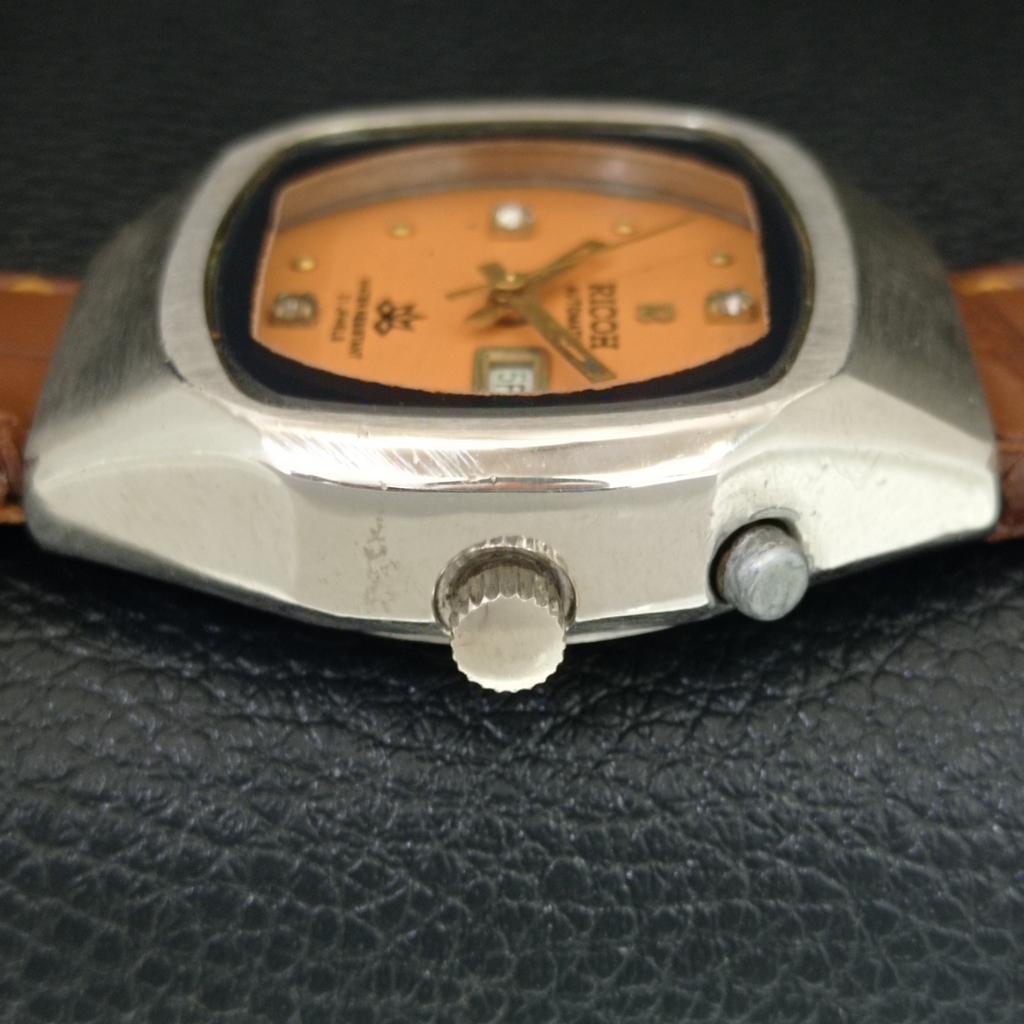 Ricoh R31 AUTOMATIC JAPAN MENS VINTAGE ORANGE COLOR DIAL WATCH A704875-1