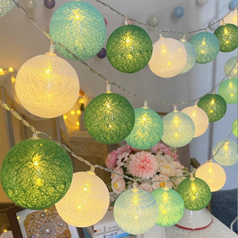Catena di Luci a LED Palline di Cotone Thailandia - 6cm Scintillanti Decorazioni Natalizie e per la Camera da Letto
