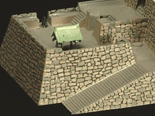 Doyusha 1/350 Japanese Castle Standard Osaka Castle Plastic Model S-22 Molded Color