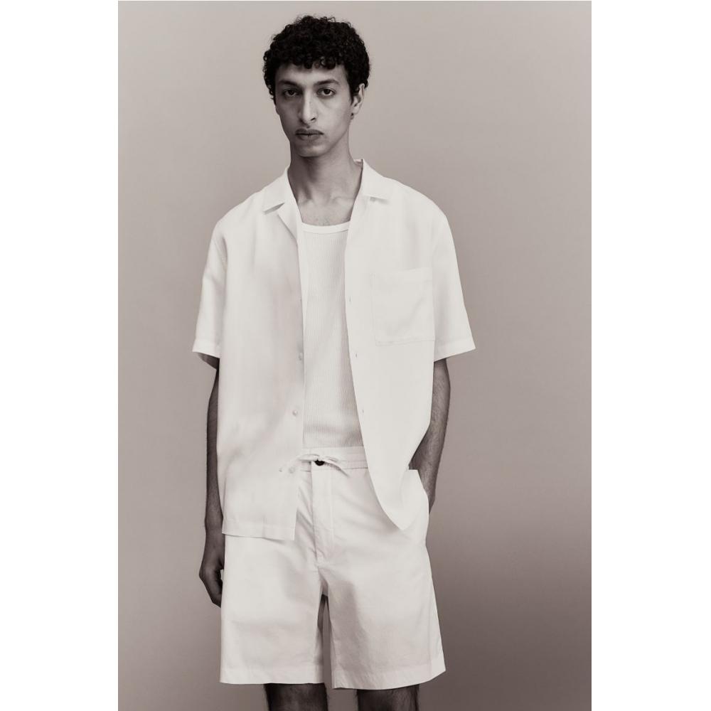 H M Regular Fit sHorts wHite