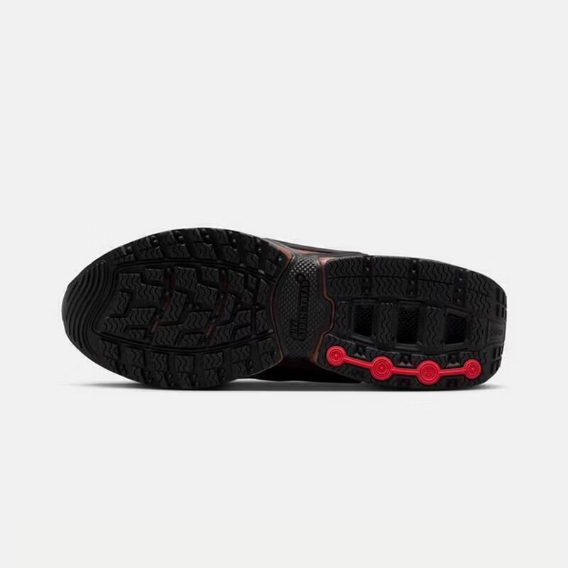 NIKE Men's AIR MAX DN ROAM Training & Running Shoes