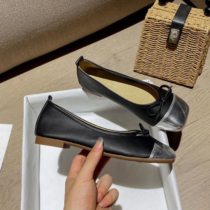 Leather single shoes women's flat shoes rhinestone buckle square head night breeze gentle shoes soft leather soft sole comfortable sheepskin grandm