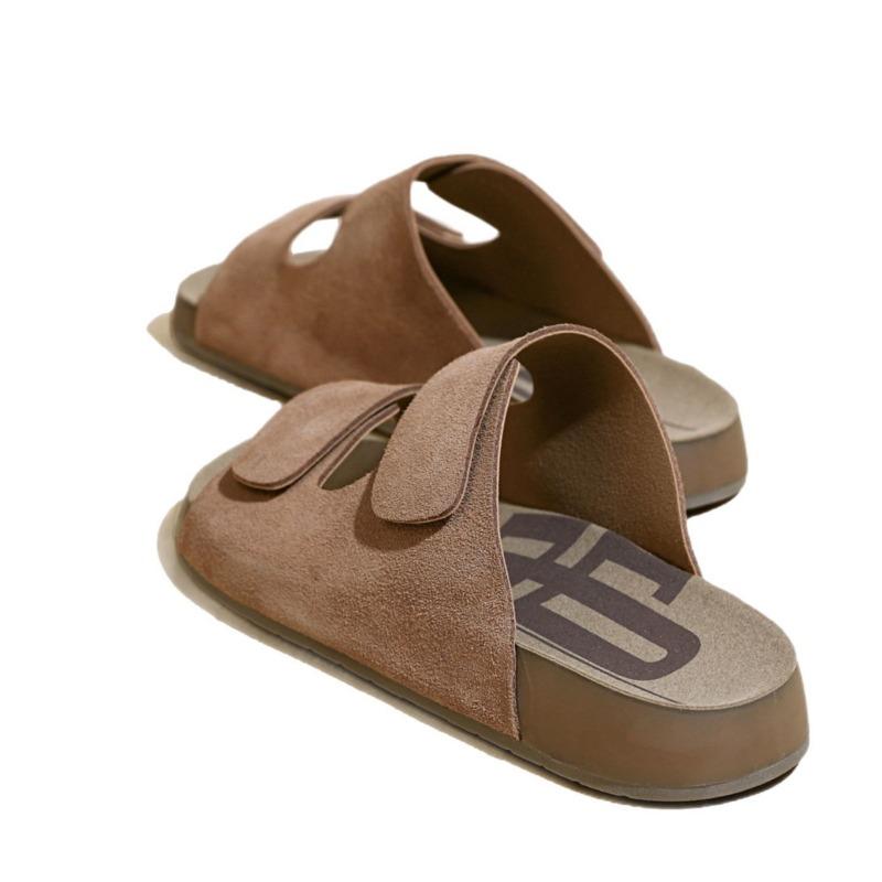 Retro leather thick-soled casual one-word slippers women's summer new round head soft bottom versatile outer wear beach mop