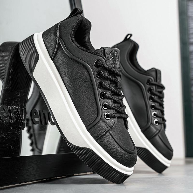 Winter new student sports and leisure leather thick-soled comfortable little white board shoes