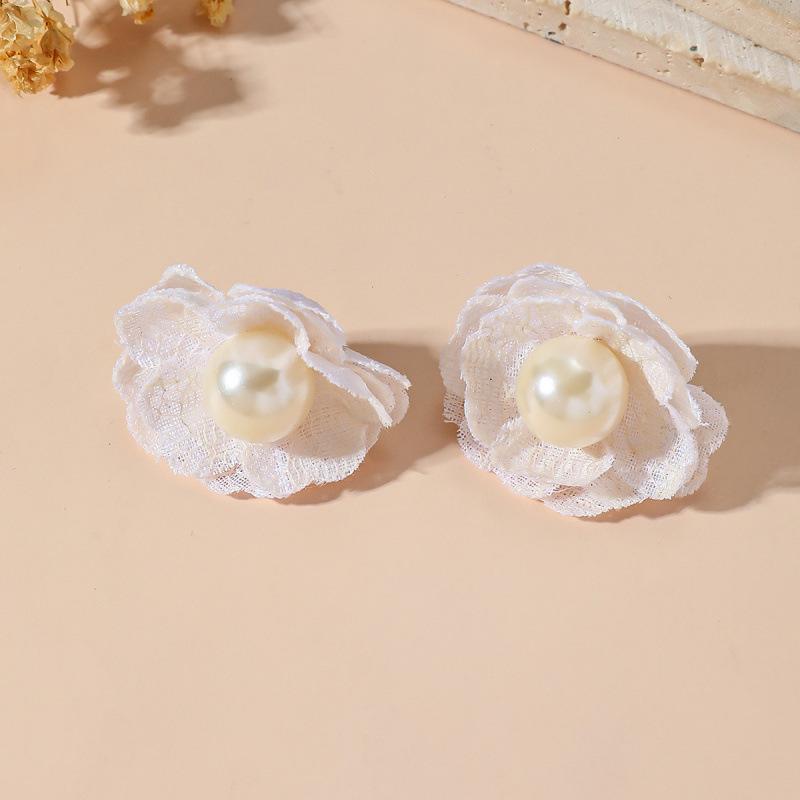 Korean Lace Flower Pearl Stud Earrings - Versatile Fashion Accessory for Women