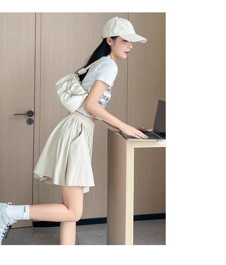 High-Waisted Wide-Leg Air Conditioning Shorts Skirt - 2026 Summer Collection: Petite, Slimming, Casual Two-Piece Set.