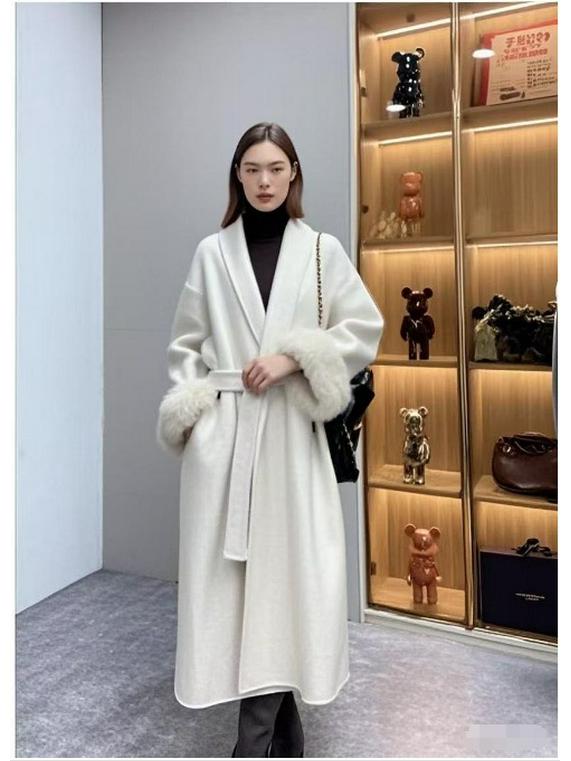2025 Women's Short Fox Fur Wool Coat - Double-Sided Bathrobe Style