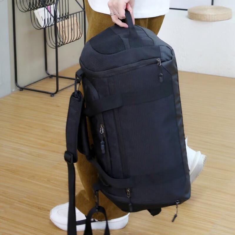 

Li Shen Dry-Wet Separation Travel & Fitness Bag
