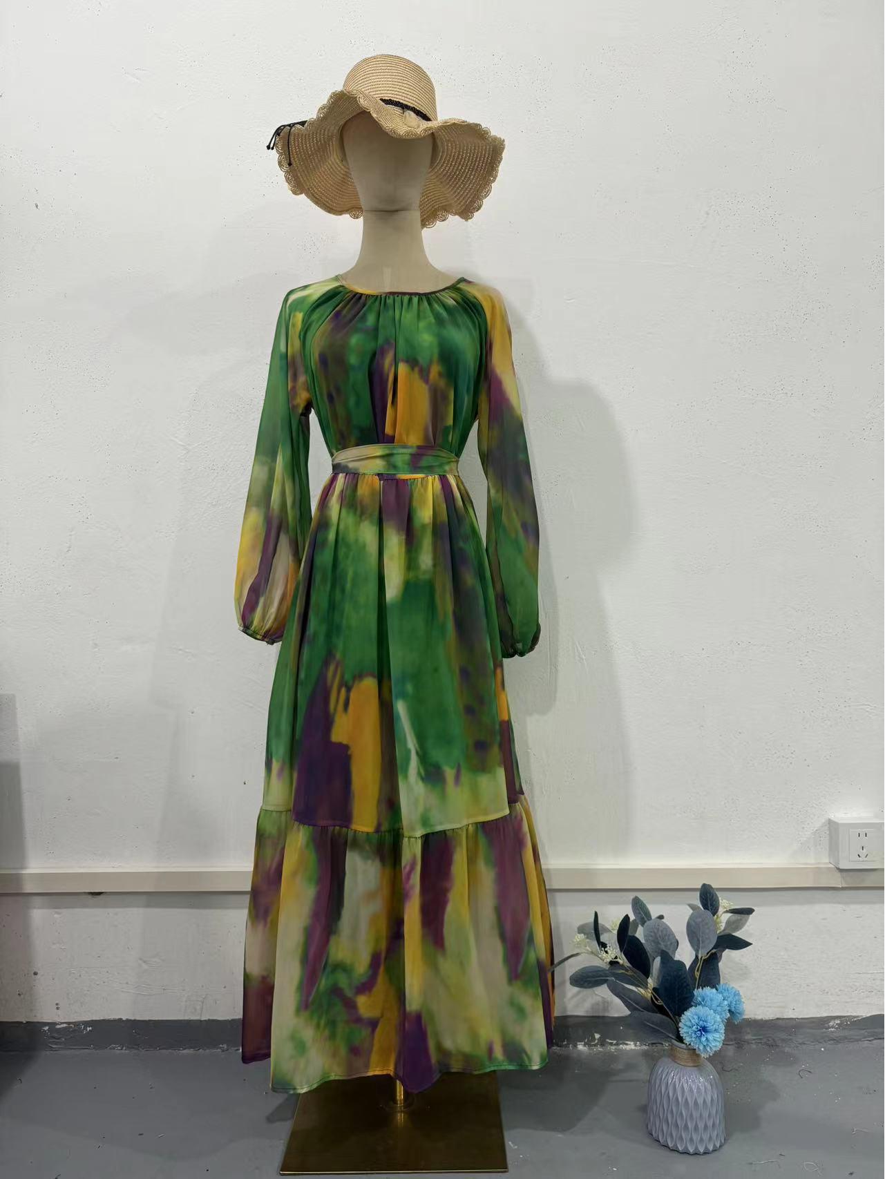 

Платье из шифона с принтом в ближневосточном мусульманском стиле, весна 2024 Medium зелёный