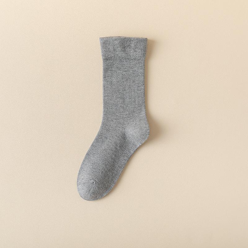 Female Autumn and Winter Thin Wool Warm Cotton Boneless Sleep Month High Tube Pile Socks