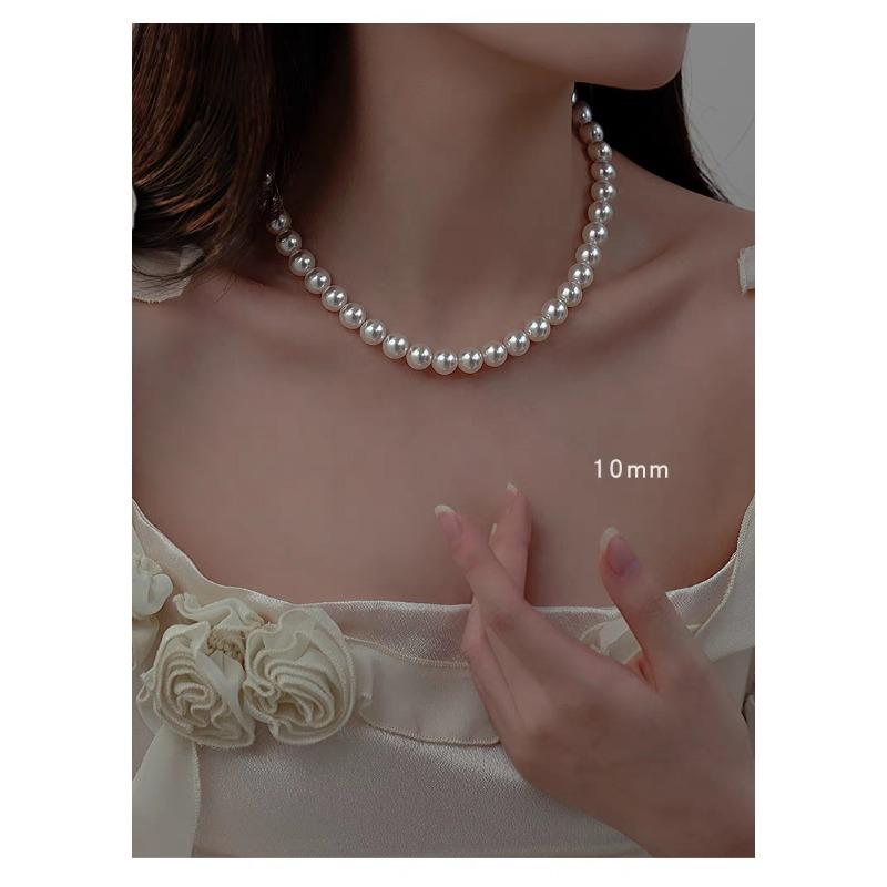 small rice bead pearl necklace women's new popular light luxury niche pearl collarbone chain can be stacked