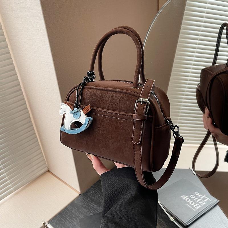 Premium Niche Bag Women's Spring and Summer Retro New Versatile Casual Messenger Bag Portable Pillow Bag
