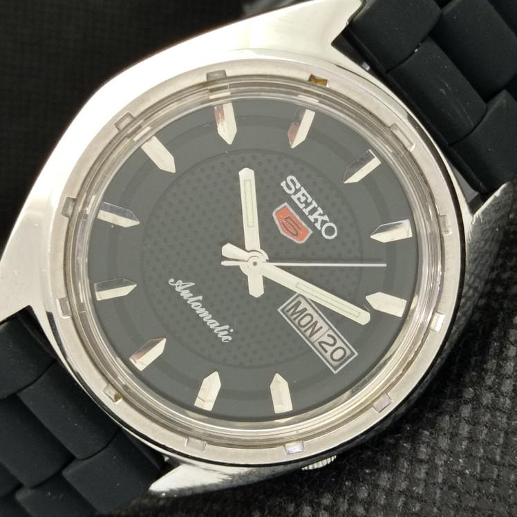 

USED VINTAGE SEIKO 5 AUTOMATIC 7009A JAPAN MENS D/D BLACK WATCH 608h-a316767-9 SKU608h-a316767