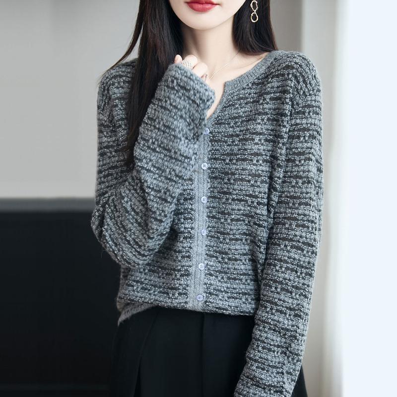 Women V Neck Long Sleeve Loose Fake Cardigan Thin Casual Knit Sweater