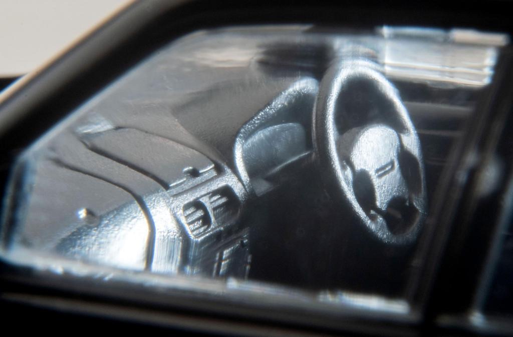 TOMYTEC Tomica Limited Vintage Neo Subaru Forester Black 97letý hotový produkt LV-N327a S/tb